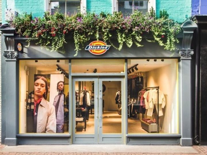 Bluestar Alliance rachète Dickies à VF Corp