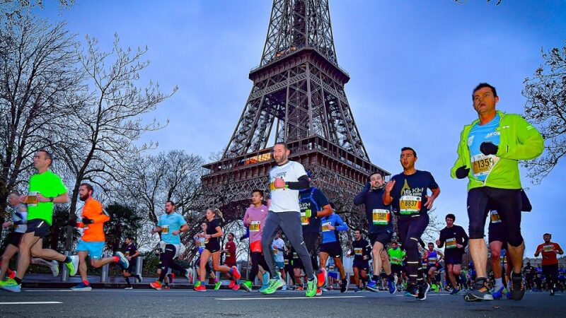 Saucony sponsor du 10km de la Tour Eiffel