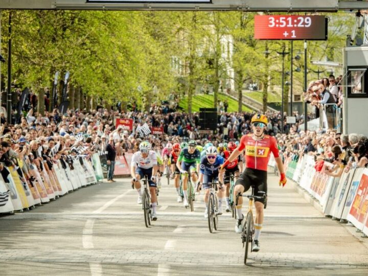 Velox sponsor titre de La Route Adélie