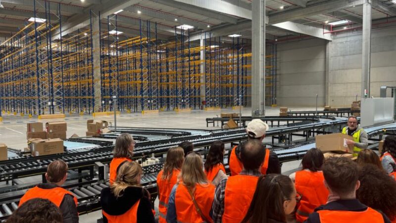 Puma inaugure son nouvel entrepôt