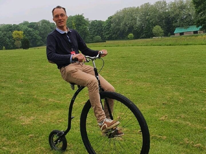 Une nouvelle route pour Thierry du Crest