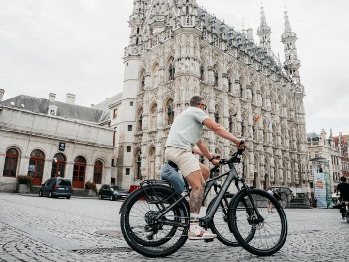 BCF lance sa marque de VAE Aeres