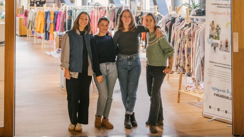 Girls Up change de cap