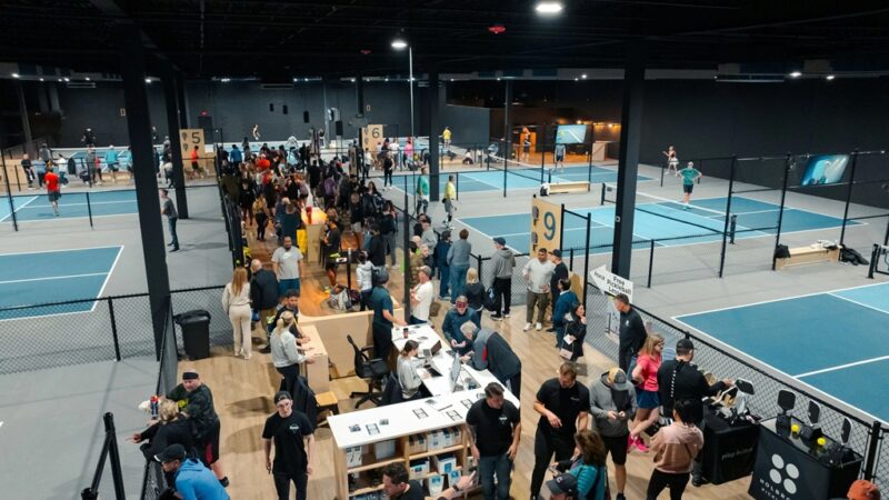 Le pickleball s’installe à Paris