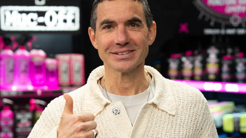 Un directeur de la stratégie chez Muc-Off