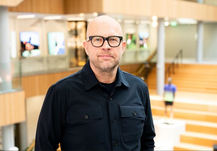 Asics EMEA publie des résultats records pour 2025