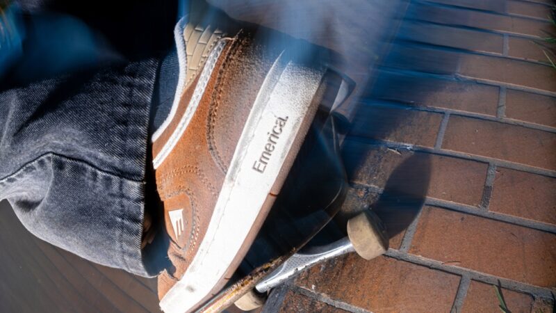 OneTurn va distribuer Etnies, éS et Emerica dans la région EMEA