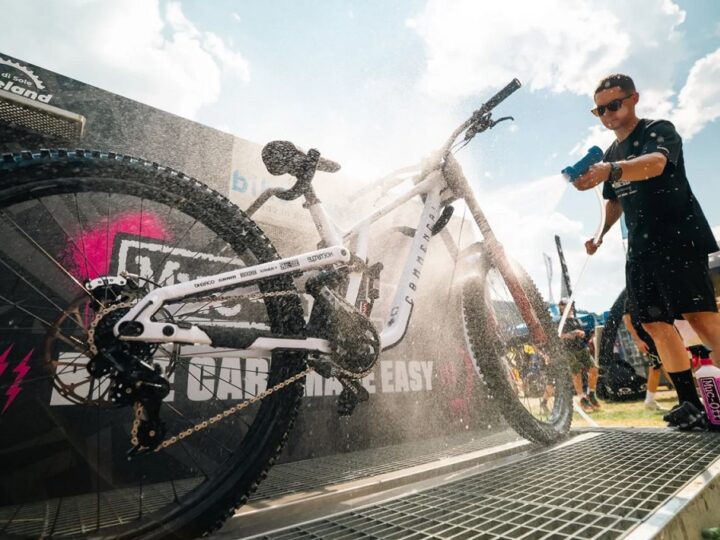 Muc-Off devient partenaire des championnats du monde de VTT 2026