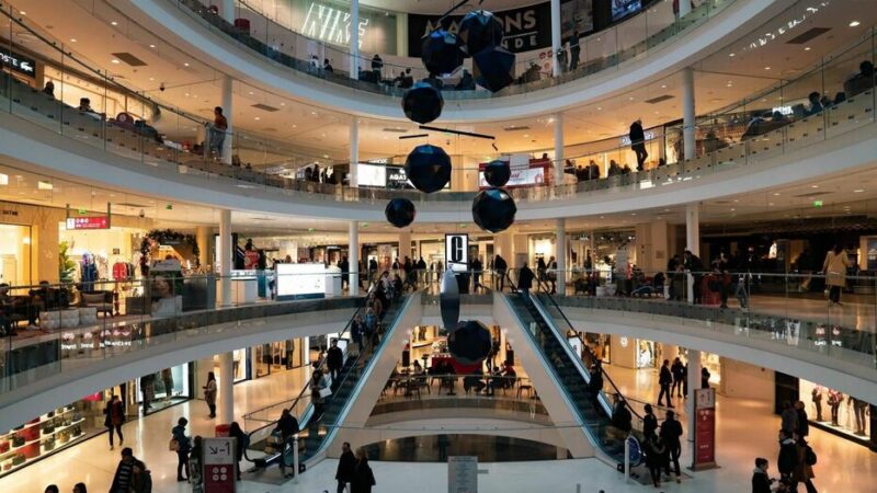 Les centres commerciaux toujours aussi populaires