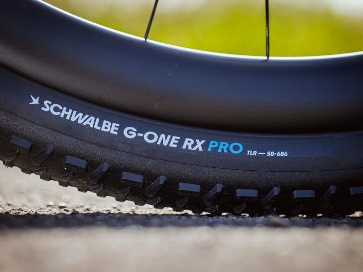 Schwalbe se met au 32 pouces