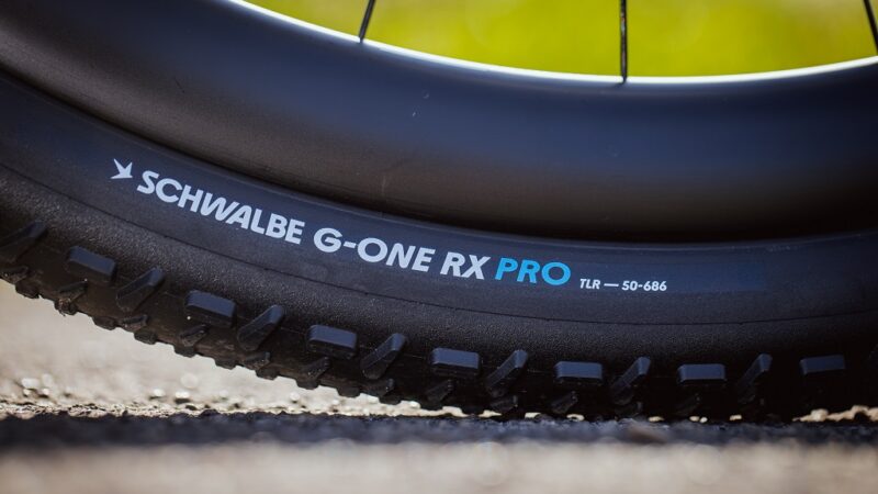 Schwalbe se met au 32 pouces
