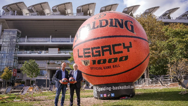 Spalding prolonge avec la LNB